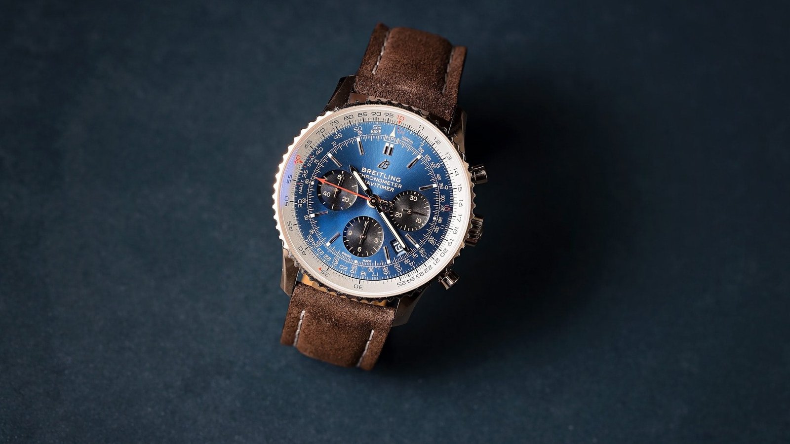 Breitling Navitimer Review - How to Use Slide Rule Bezel