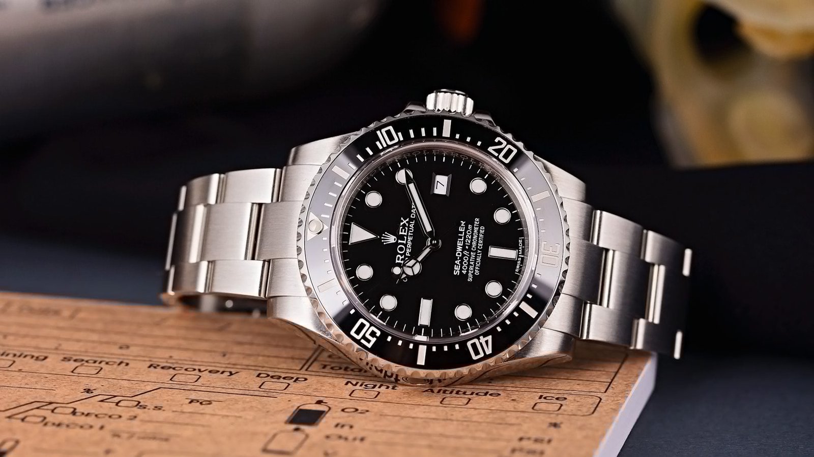 Rolex 116600 Review - Side Rolex 116600 Review - Side
